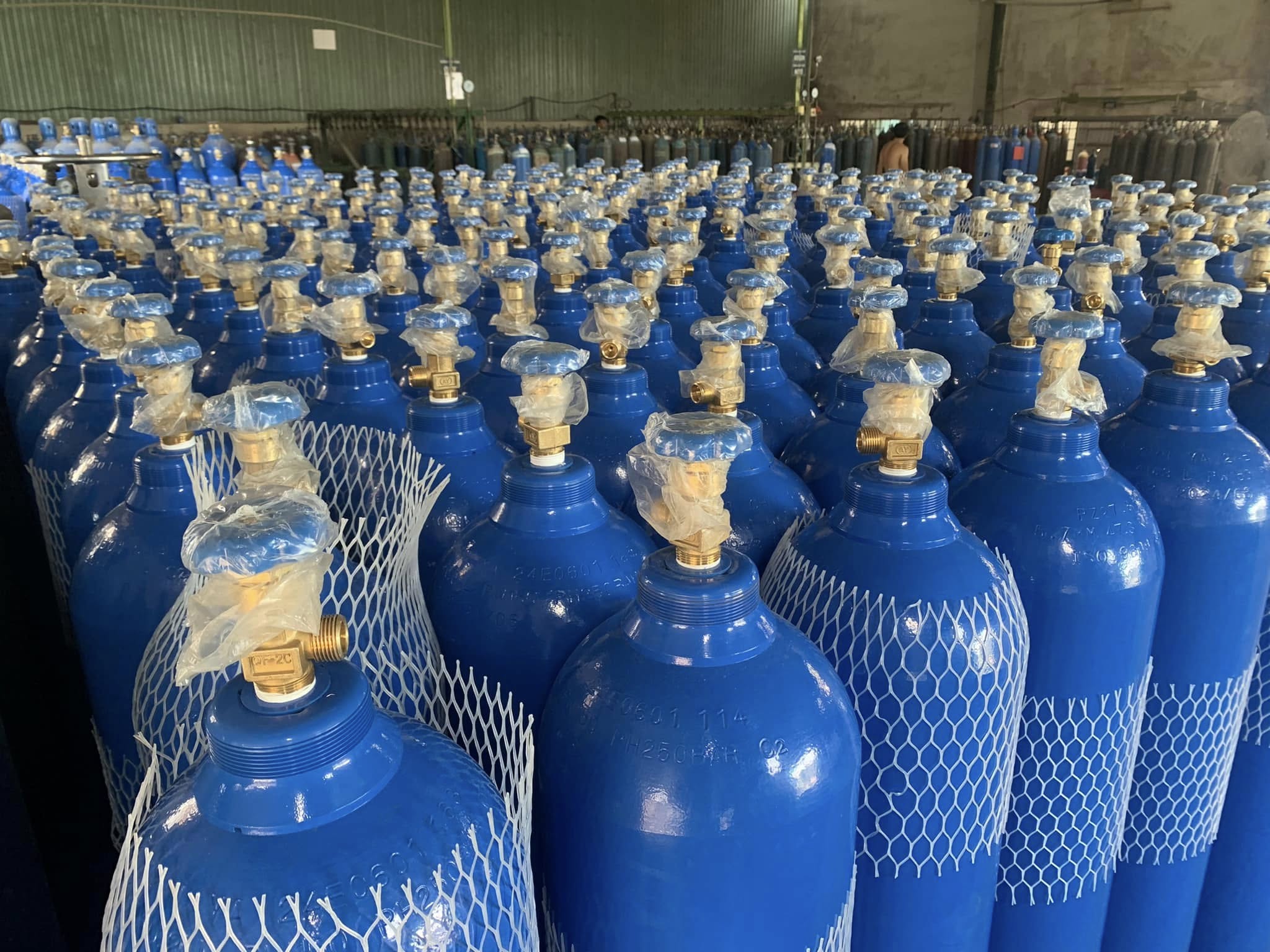 Giá khí Nitơ 40l và chi phí đổi bình